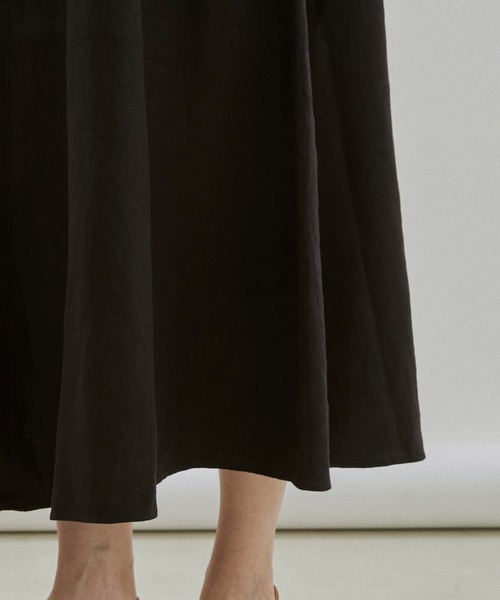 SALON adam et rope'（サロン アダム エ ロペ）の「【セットアップ対応・手洗い可能】麻ツイルノースリーブフレアワンピース（ワンピース・レディース・ブラック/ピンク/カーキ・FREE）」の19枚目の写真