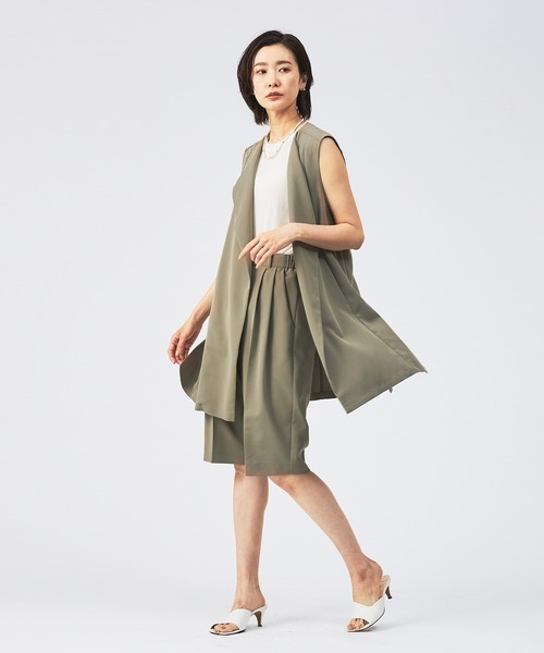 qualite（カリテ）の「《セットアップ対応》ドライクロスドレープジレ（ベスト・レディース・チャコールグレー/カーキ・フリー）」の14枚目の写真