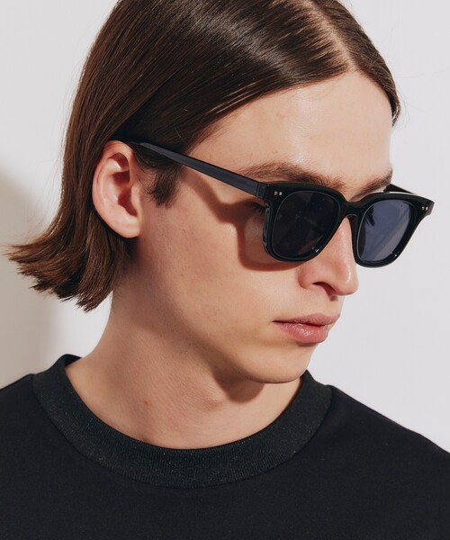 tk.TAKEO KIKUCHI(ティーケータケオキクチ)の「◆アソートサングラス(サングラス・メンズ・グリーン/ブラック系/ブルー系/ブラック/ホワイト系1/ホワイト・00)」の4枚目の写真