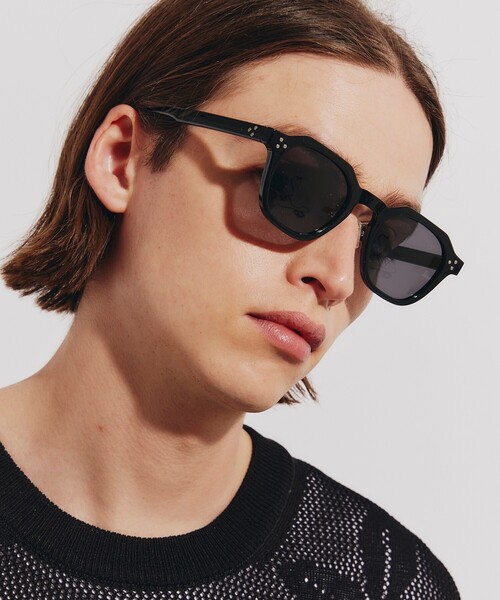 tk.TAKEO KIKUCHI(ティーケータケオキクチ)の「◆アソートサングラス(サングラス・メンズ・グリーン/ブラック系/ブルー系/ブラック/ホワイト系1/ホワイト・00)」の3枚目の写真