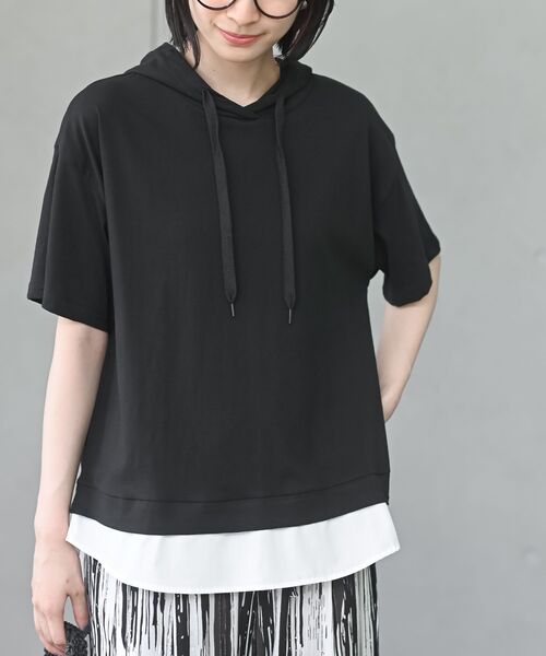 rps（アールピーエス）の「フェイクレイヤードカットパーカー（パーカー・レディース・ブラック/ブルー/カーキ/ベージュ系その他/チャコールグレー/グレー/その他・フリー）」の2枚目の写真