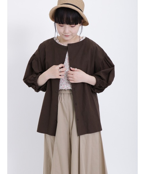 Samansa Mos2(サマンサ モスモス)の「袖レース切替Tブラウス(シャツ/ブラウス・レディース・イエロー/パープル/ブラウン/ブラック/オフホワイト/グリーン・F)」の4枚目の写真