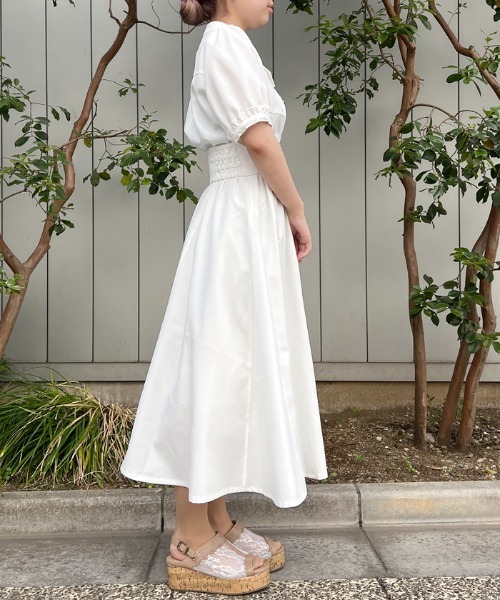 axes femme(アクシーズファム)の「ベルト付デニムワンピース(ワンピース・レディース・インディゴブルー/ホワイト/ワンウォッシュ・FREE)」の4枚目の写真