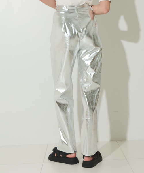 Solace（ソレイス）の「メタリックストレートパンツ（その他パンツ・レディース・シルバー・SMALL/MEDIUM/LARGE）」の10枚目の写真