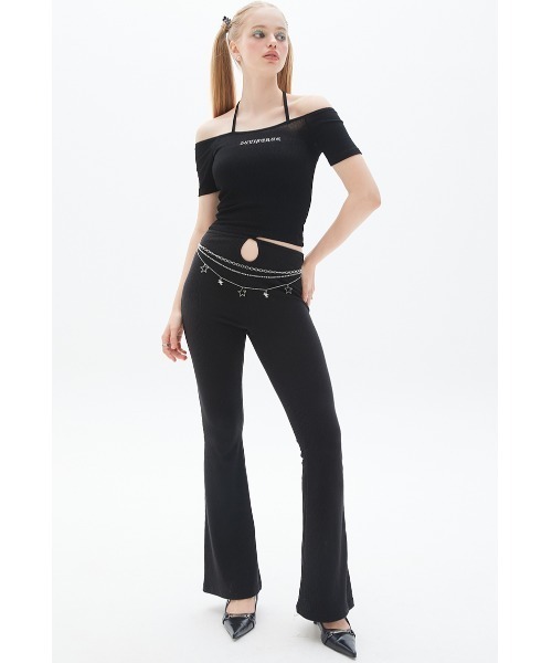 LUVISTRUE(ラヴイズトゥルー)の「A'GEM/9 × .kom『LUV IS TRUE/ラブ イズ トゥルー』 OFF SHOULDER TEE/オフショルダー Tシャツ 半袖 カットソー(Tシャツ/カットソー・レディース・ホワイト/ブラック・FREE)」の5枚目の写真