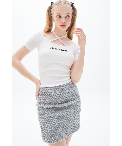 LUVISTRUE(ラヴイズトゥルー)の「A'GEM/9 × .kom『LUV IS TRUE/ラブ イズ トゥルー』 OFF SHOULDER TEE/オフショルダー Tシャツ 半袖 カットソー(Tシャツ/カットソー・レディース・ホワイト/ブラック・FREE)」の9枚目の写真