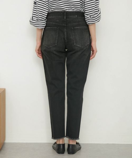 Healthy denim（ヘルシーデニム）の「Healthy DENIM/H. Salt Black Fringe テーパードデニム（デニムパンツ・レディース・ブラック・22/23/24）」の12枚目の写真