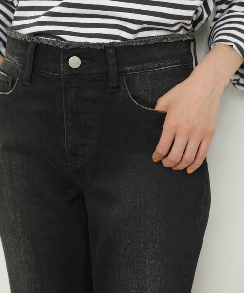 Healthy denim（ヘルシーデニム）の「Healthy DENIM/H. Salt Black Fringe テーパードデニム（デニムパンツ・レディース・ブラック・22/23/24）」の5枚目の写真