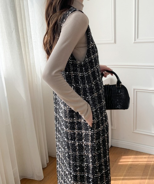 ABITOKYO（アビトーキョー）の「ツイードフリンジラップ風キーネック