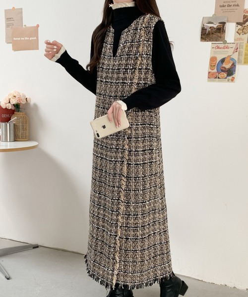 ABITOKYO（アビトーキョー）の「ツイードフリンジラップ風キーネック