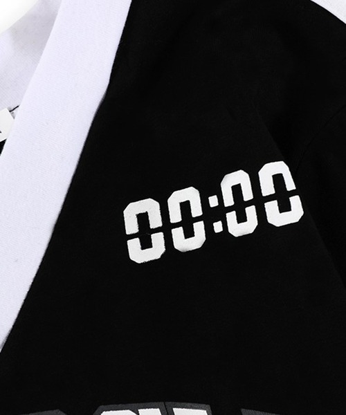 新品♡LIBERO サークルクラックロゴプリント 長袖カットソー Mサイズ 黒 FUNALIVE tシャツ 韓国スポーツテイストロゴ 袖ライン入りV襟