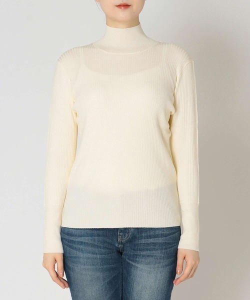 TITE IN THE STORE（ティテ　インザ　ストア）の「ゴールドボタンハイネックニットプルオーバー（ニット/セーター・レディース・オフホワイト/ブラウン/ブラック・38）」の20枚目の写真