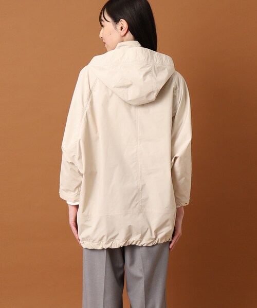 WOOLRICH(ウールリッチ)の「◆WOOLRICH(ウールリッチ)【フード取り外し可】アノラック ブルゾン(ブルゾン・レディース・ブラック/ライトベージュ・00)」の22枚目の写真