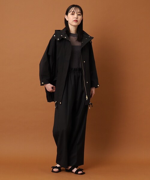 WOOLRICH(ウールリッチ)の「◆WOOLRICH(ウールリッチ)【フード取り外し可】アノラック ブルゾン(ブルゾン・レディース・ブラック/ライトベージュ・00)」の14枚目の写真