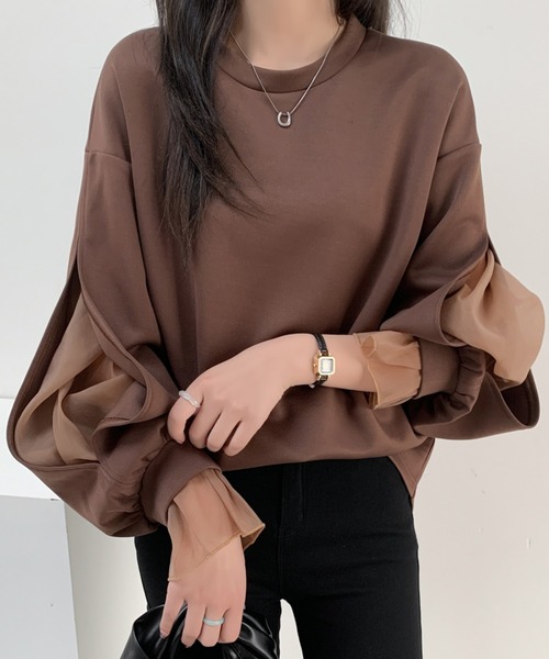 ABITOKYO(アビトーキョー)の「袖スリットシアーオーガンジードッキングダンボールニットスウェット(スウェット・レディース・ブラウン/ホワイト/ブラック/ピンク/グレー・M/L)」の4枚目の写真