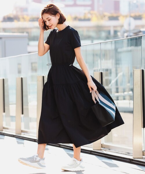 B:MING by BEAMS（ビーミングバイビームス）の「B:MING by BEAMS / Tシャツ × 布帛 コンビ ワンピース（ワンピース・レディース・ブラック/カーキ/ブルー・ONE SIZE）」の18枚目の写真