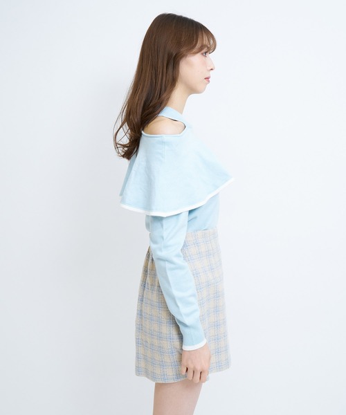 ROYAL PARTY(ロイヤルパーティー)の「配色肩開きケープニットトップス(ニット/セーター・レディース・ブラック/オフホワイト/ブルー・FREE)」の19枚目の写真