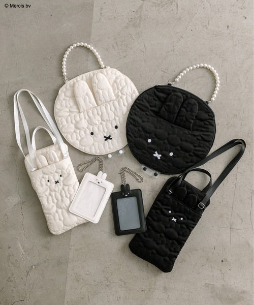 Miffy（ ミッフィー）の「ミッフィーフォトケース　1041180030（その他雑貨・レディース・オフホワイト/ブラック・FREE）」の4枚目の写真