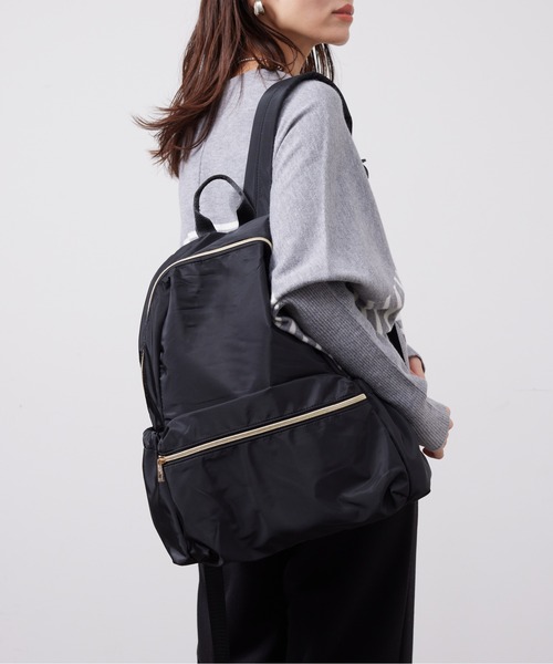 Chez toi(シェトワ)の「高密度10ポケットリュック(バックパック/リュック・レディース・ベージュ/ブラック/チャコールグレー・FREE)」の2枚目の写真