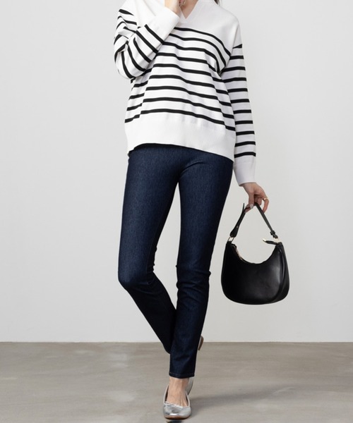 NAVY(ネイビー)の「NAVY パーフェクトレッグス レギンス ストレッチパンツ(その他パンツ・レディース・ケミカルウォッシュ/ライトカーキ/ワンウォッシュ/ライトブルー/ブラック・XS/S/M/L)」の4枚目の写真
