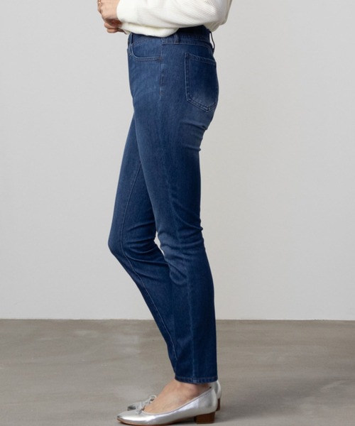 NAVY(ネイビー)の「NAVY パーフェクトレッグス レギンス ストレッチパンツ(その他パンツ・レディース・ケミカルウォッシュ/ライトカーキ/ワンウォッシュ/ライトブルー/ブラック・XS/S/M/L)」の10枚目の写真