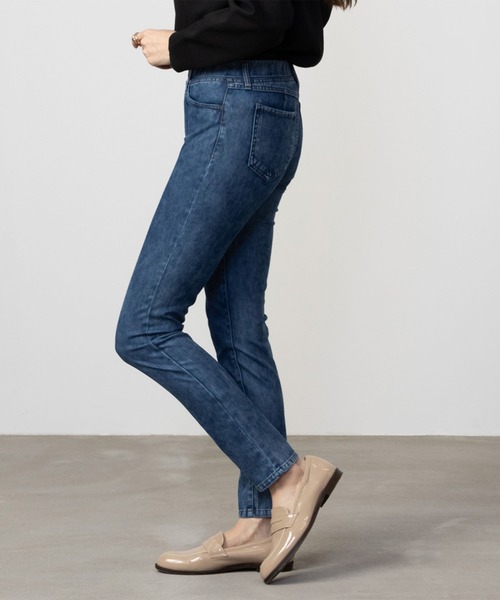 NAVY(ネイビー)の「NAVY パーフェクトレッグス レギンス ストレッチパンツ(その他パンツ・レディース・ケミカルウォッシュ/ライトカーキ/ワンウォッシュ/ライトブルー/ブラック・XS/S/M/L)」の20枚目の写真
