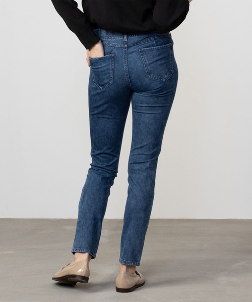 NAVY(ネイビー)の「NAVY パーフェクトレッグス レギンス ストレッチパンツ(その他パンツ・レディース・ケミカルウォッシュ/ライトカーキ/ワンウォッシュ/ライトブルー/ブラック・XS/S/M/L)」の21枚目の写真