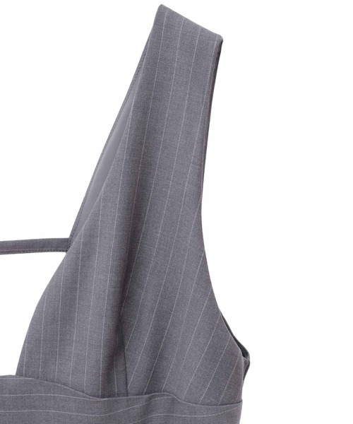 31 Sons de mode(トランテアン ソン ドゥ モード)の「カットアウトサロペット(サロペット/オーバーオール・レディース・ブラック/グレー・38/36)」の11枚目の写真