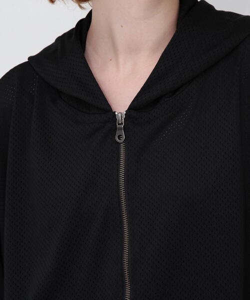 AVIREX（アヴィレックス）の「OVER SIZE MESH ZIP PARKA/オーバーサイズ メッシュジップパーカー（パーカー・レディース・ブルー/ブラック・FREE）」の10枚目の写真