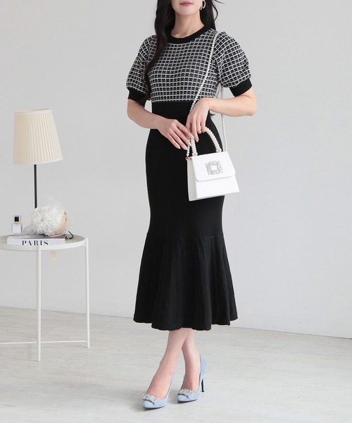 Julia Boutique（ジュリアブティック）の「2wayビジュー付きバッグ/24103（ハンドバッグ・レディース・ブラック/シルバー/ホワイト/ピンク・ONE）」の7枚目の写真