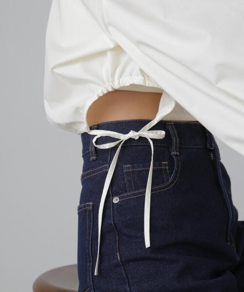 FREE'S MART（フリーズマート）の「◆裾ドロストカッティングショート丈シャツ（シャツ/ブラウス・レディース・ブラック/ブルー/ホワイト・FREE）」の11枚目の写真