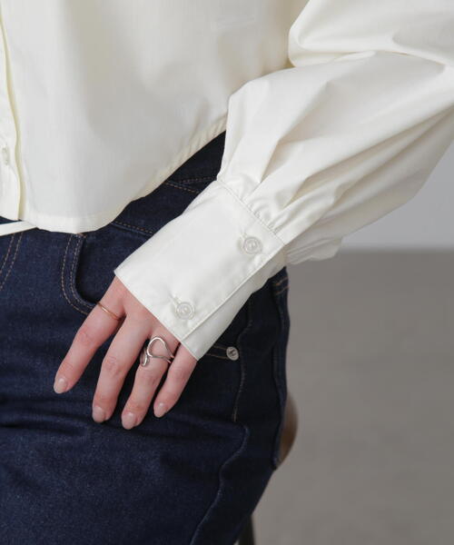 FREE'S MART（フリーズマート）の「◆裾ドロストカッティングショート丈シャツ（シャツ/ブラウス・レディース・ブラック/ブルー/ホワイト・FREE）」の16枚目の写真