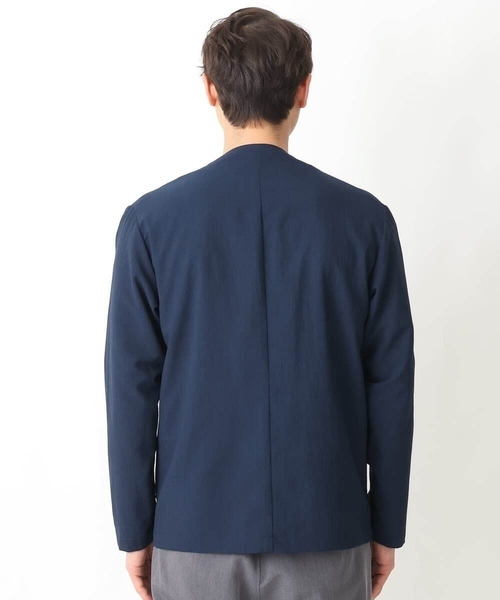 a.v.v（アーヴェヴェ）の「【シワになりにくい】リライトノーカラージャケット（セットアップ可）（ノーカラージャケット・メンズ・ネイビー/ダークグレー・46/48/50）」の4枚目の写真