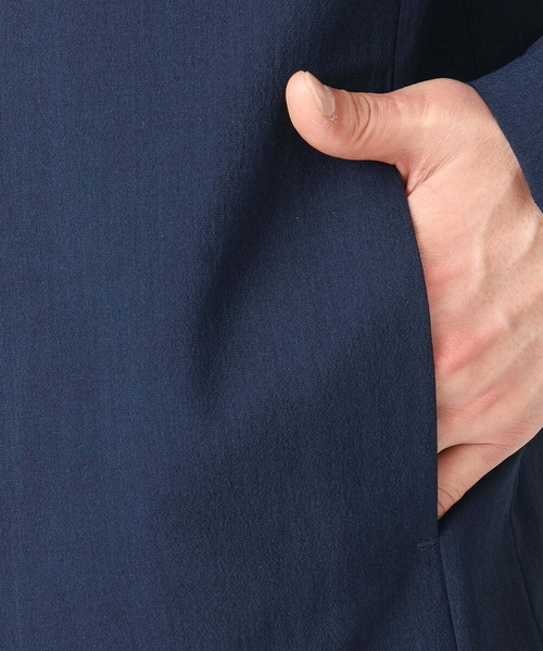 a.v.v（アーヴェヴェ）の「【シワになりにくい】リライトノーカラージャケット（セットアップ可）（ノーカラージャケット・メンズ・ネイビー/ダークグレー・46/48/50）」の7枚目の写真