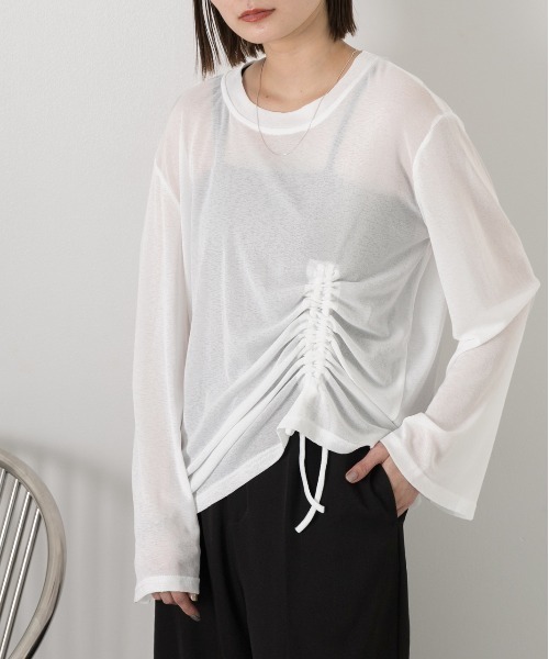 ad thie(アドティエ)の「オーバーサイズ サイドドロストプルオーバー(Tシャツ/カットソー・レディース・オフホワイト/ブラック/パープル/ピンク/グリーン・FREE)」の8枚目の写真