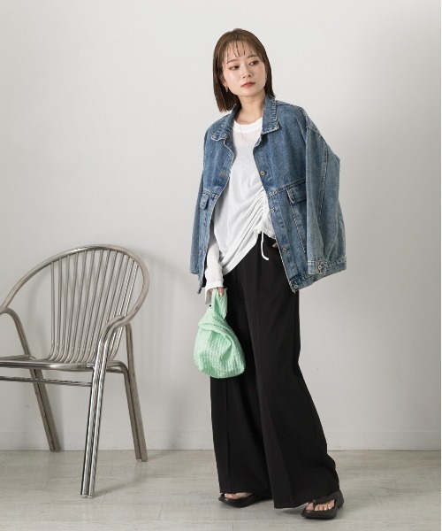 ad thie(アドティエ)の「オーバーサイズ サイドドロストプルオーバー(Tシャツ/カットソー・レディース・オフホワイト/ブラック/パープル/ピンク/グリーン・FREE)」の10枚目の写真