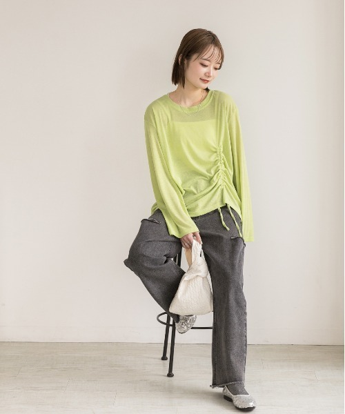 ad thie(アドティエ)の「オーバーサイズ サイドドロストプルオーバー(Tシャツ/カットソー・レディース・オフホワイト/ブラック/パープル/ピンク/グリーン・FREE)」の19枚目の写真