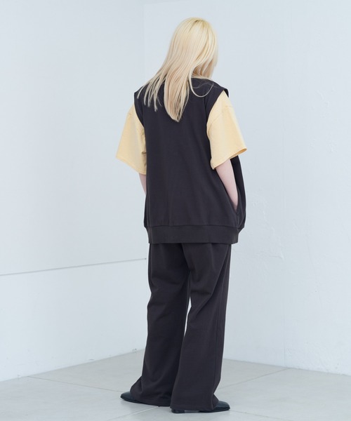 WHIMSIC(ウィムジック)の「【UNISEX/SETUP対応】ヘビーウェイトカットソージップベスト(ベスト・メンズ・チャコールグレー/ブラック・FREE)」の16枚目の写真