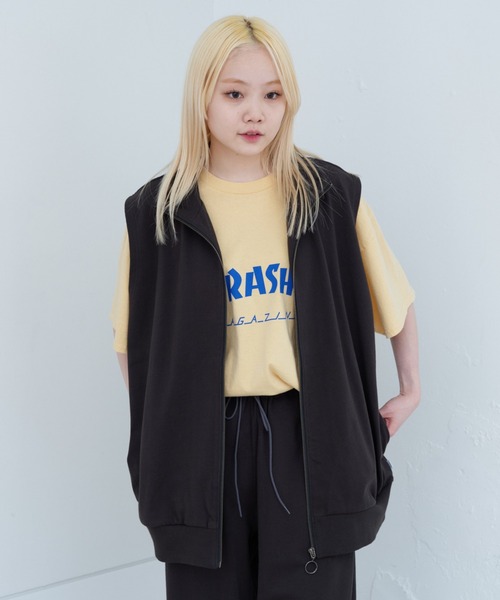 WHIMSIC(ウィムジック)の「【UNISEX/SETUP対応】ヘビーウェイトカットソージップベスト(ベスト・メンズ・チャコールグレー/ブラック・FREE)」の17枚目の写真