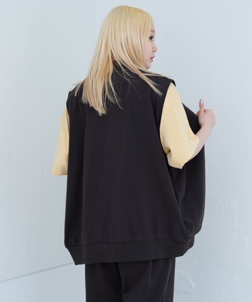 WHIMSIC(ウィムジック)の「【UNISEX/SETUP対応】ヘビーウェイトカットソージップベスト(ベスト・メンズ・チャコールグレー/ブラック・FREE)」の18枚目の写真