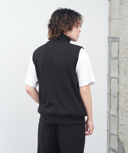 WHIMSIC(ウィムジック)の「【UNISEX/SETUP対応】ヘビーウェイトカットソージップベスト(ベスト・メンズ・チャコールグレー/ブラック・FREE)」の7枚目の写真