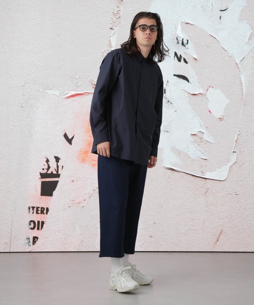 Apo(s)ture(アポスチャー)の「LUCAS-007/デニムアンクルワイドパンツ(デニムパンツ・メンズ・ブラック/ネイビー・XS/XL/L/M/S)」の1枚目の写真