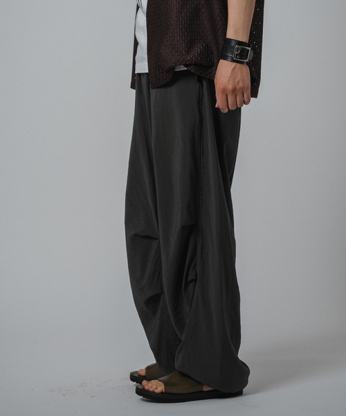 EDIFICE（エディフィス）の「サプルポプリン アーミーオーバーパンツ（その他パンツ・メンズ・スミクロ/ブラック・MEDIUM/LARGE）」の20枚目の写真