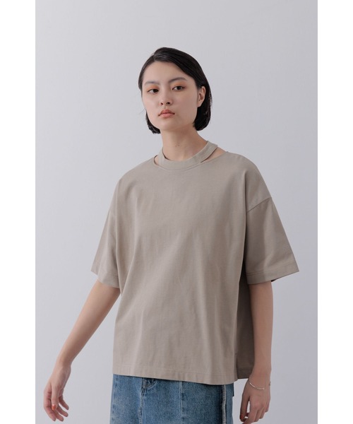 Limue(リミュ)の「カッティングデザインカットソー(Tシャツ/カットソー・レディース・カーキ/ブラック/ホワイト・FREE)」の22枚目の写真
