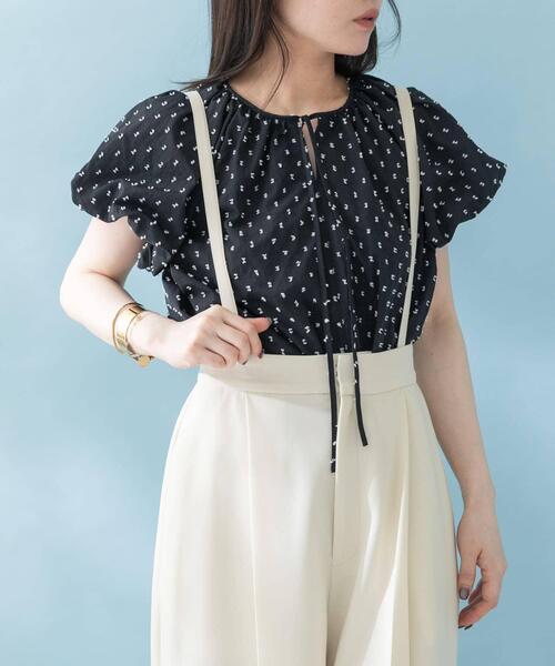 URBAN RESEARCH ROSSO WOMEN(アーバンリサーチ ロッソ)の「バルーンスリーブブラウス(シャツ/ブラウス・レディース・ホワイト/ブラック系その他/オレンジ・FREE)」の3枚目の写真