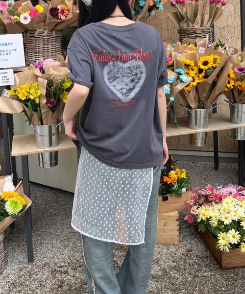 nemne store（ネンネストア）の「【サイズアソート(オーバーサイズ・クロップトサイズ)】ピグメントTシャツ（Tシャツ/カットソー・レディース・ブルー/スミクロ/レッド/ネイビー系1/ネイビー系2/ブラック系その他/ブラック系その他2・LARGE/MEDIUM/SMALL/X-SMALL/X-LARGE）」の9枚目の写真