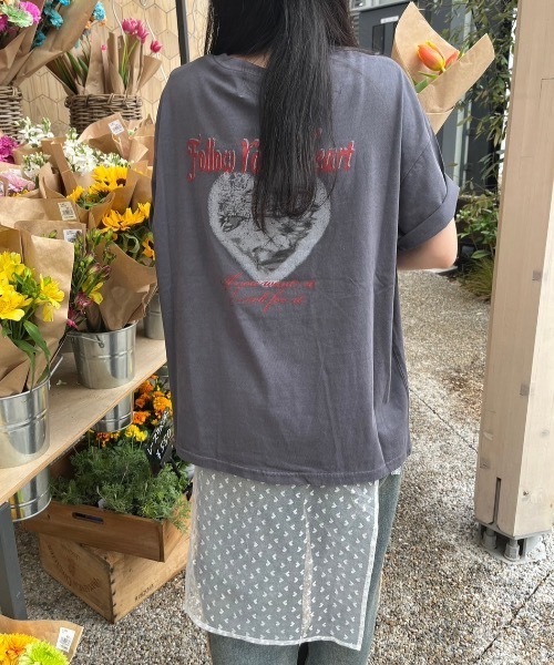 nemne store（ネンネストア）の「【サイズアソート(オーバーサイズ・クロップトサイズ)】ピグメントTシャツ（Tシャツ/カットソー・レディース・ブルー/スミクロ/レッド/ネイビー系1/ネイビー系2/ブラック系その他/ブラック系その他2・LARGE/MEDIUM/SMALL/X-SMALL/X-LARGE）」の8枚目の写真
