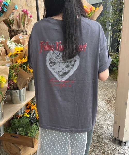 nemne store（ネンネストア）の「【サイズアソート(オーバーサイズ・クロップトサイズ)】ピグメントTシャツ（Tシャツ/カットソー・レディース・ブルー/スミクロ/レッド/ネイビー系1/ネイビー系2/ブラック系その他/ブラック系その他2・LARGE/MEDIUM/SMALL/X-SMALL/X-LARGE）」の13枚目の写真