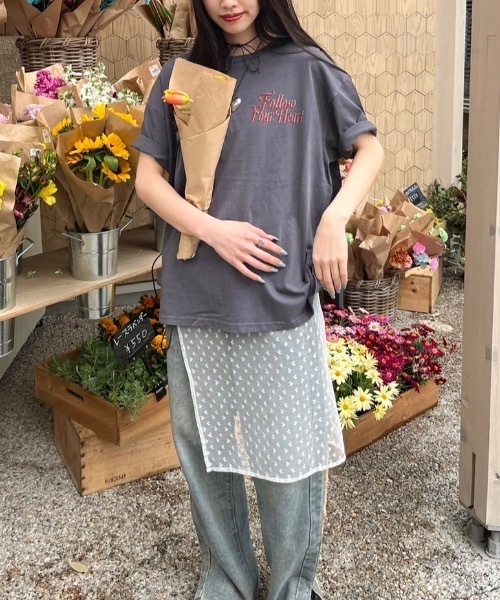 nemne store（ネンネストア）の「【サイズアソート(オーバーサイズ・クロップトサイズ)】ピグメントTシャツ（Tシャツ/カットソー・レディース・ブルー/スミクロ/レッド/ネイビー系1/ネイビー系2/ブラック系その他/ブラック系その他2・LARGE/MEDIUM/SMALL/X-SMALL/X-LARGE）」の15枚目の写真