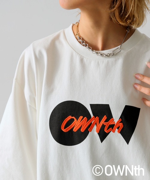 OWNth(オンス)の「ロゴ刺繍Tシャツ(Tシャツ/カットソー・レディース・ホワイト/ブラック・P/R)」の6枚目の写真